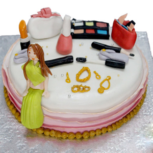 Make Up Kit Cake to Kakinada