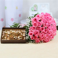 Roses&dryfruits to Kakinada