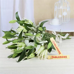 Flowers N Chocolates to Amalapuram