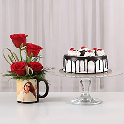 Cake Combo in Personalised Mug to Vizag