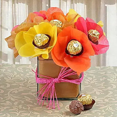 Ferrero Rocher in Glass Vase