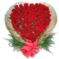 Roses in a Heart Shape  to Kakinada