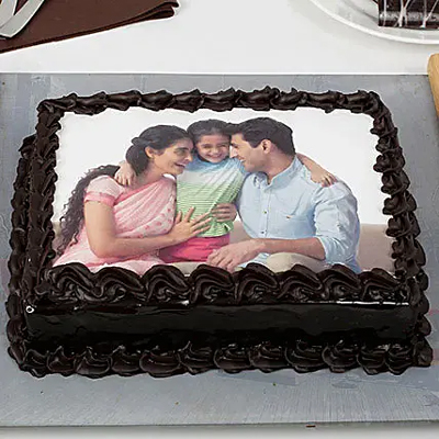 1kg Family Photo Cake to Kakinada