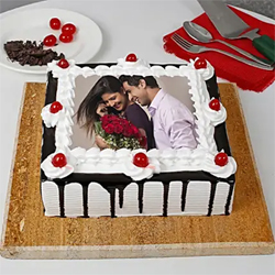 1kg Black Forest Photo Cake to Vizag