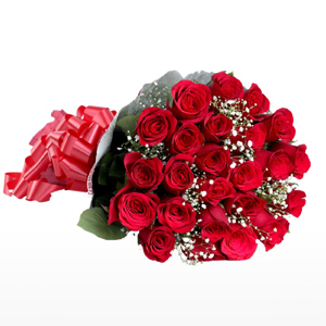 24 red roses to Kakinada