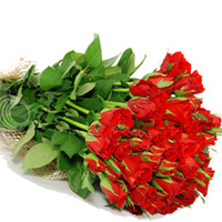 24 red roses to Kakinada
