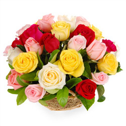 Basket of Mixed Color Roses to Kakinada