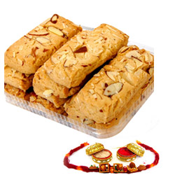 Rakhi with cookies