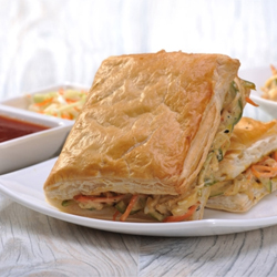 veg non veg puffs